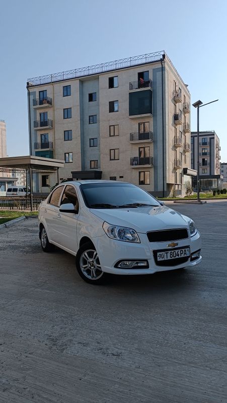 Nexia 3 AT sotiladi Nexia 3 AT sotiladi