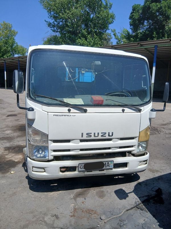 Продаётся Мусоровозы ISUZU Продаётся Мусоровозы ISUZU