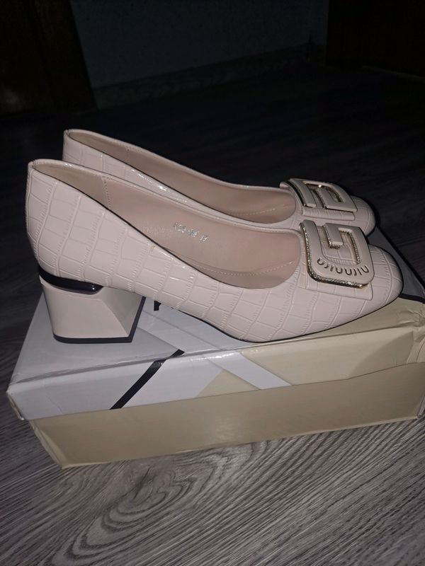 Zara Zara