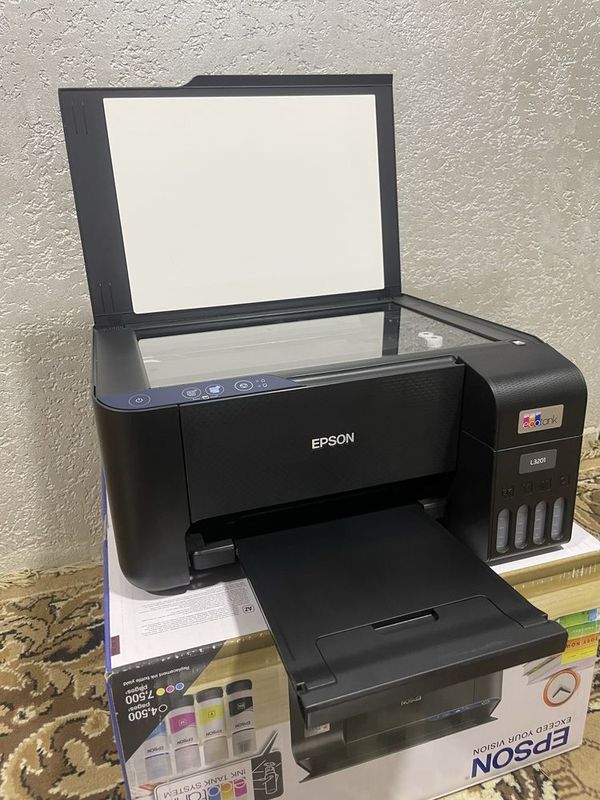 Epson printor srochniyvsotiladi Epson printor srochniyvsotiladi