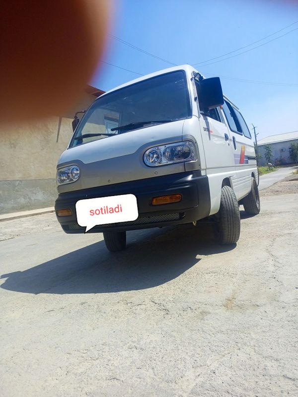 Srochno sotiladi toza moshina