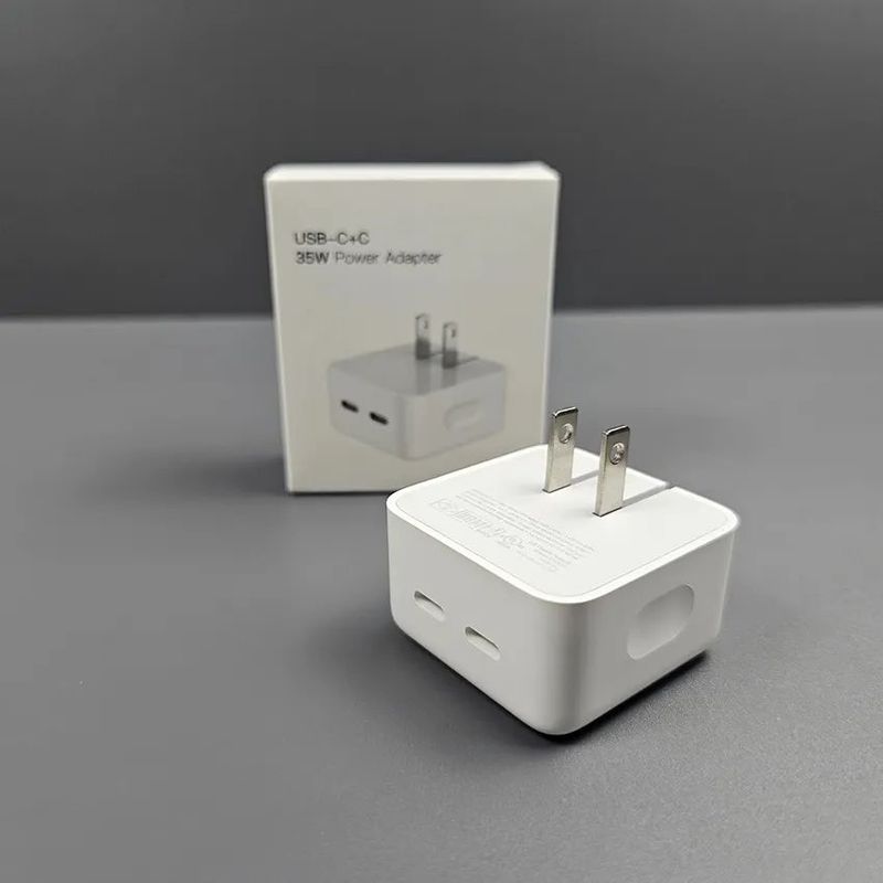 Apple adapter с двумя портами USB-C для Mac и iPad