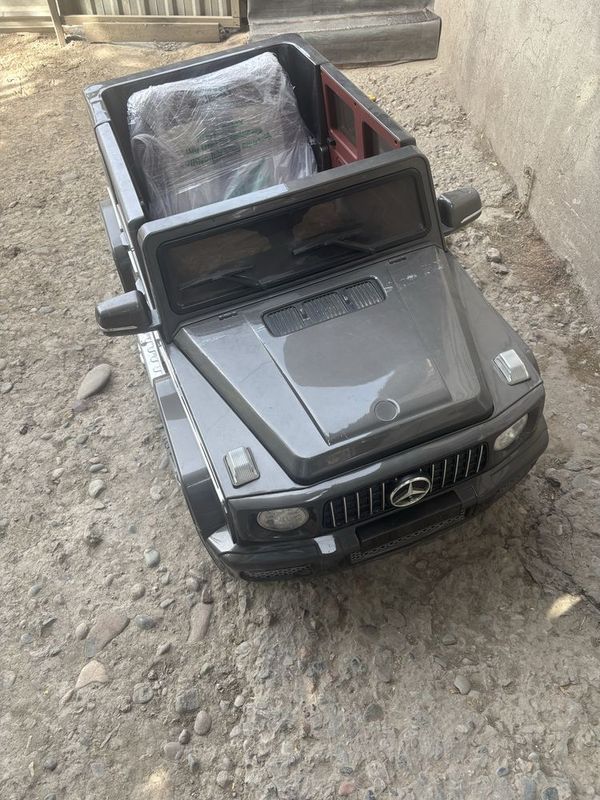 Детский автомобиль Детский автомобиль