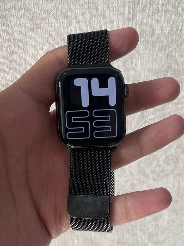 iwatch 5 44mm 96% yengi