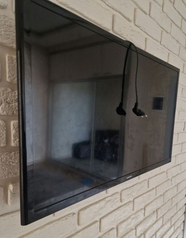 Samsung 32 Smart б/у