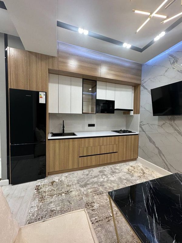 Продается квартира 4/1/4 ул.Садик Азимова 90м2