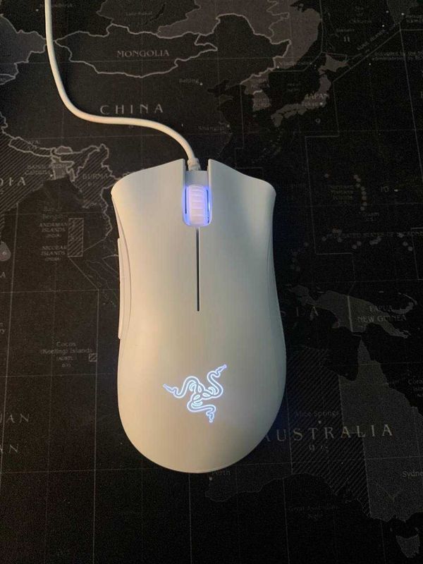 Игровая мышь Razer Deathadder Essential Игровая мышь Razer Deathadder Essential