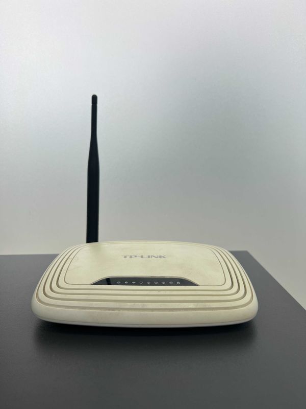 Wi-Fi роутер TP-LINK TL-WR740N Wi-Fi роутер TP-LINK TL-WR740N