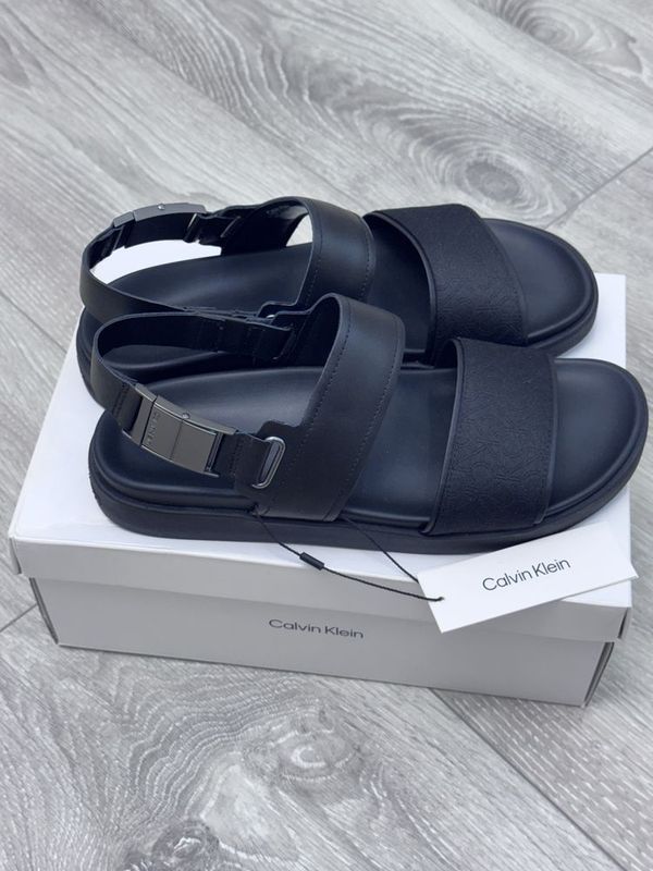 Мужские босоножки от Calvin Klein Мужские босоножки от Calvin Klein