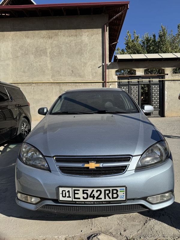 lacetti gentra 2016