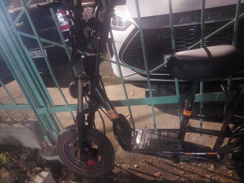 Drongo Monster sotiladi 2 ta akkumlyator bilab