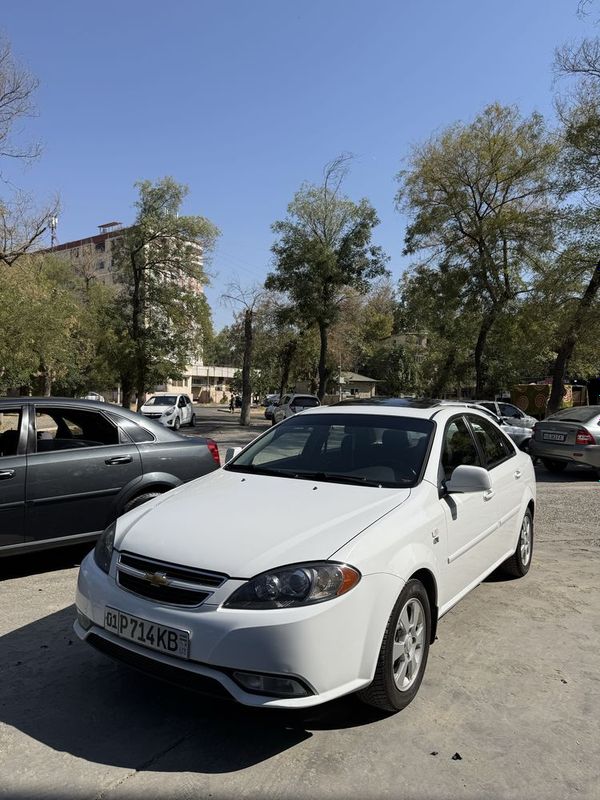Gentra. 2017 Sotiladi Gentra. 2017 Sotiladi