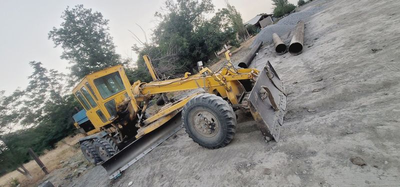 Avtogredor dz 122 Avtogredor dz 122