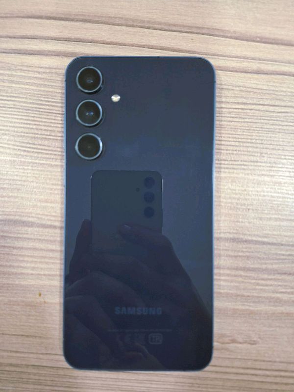 Samsung A55 5G Samsung A55 5G