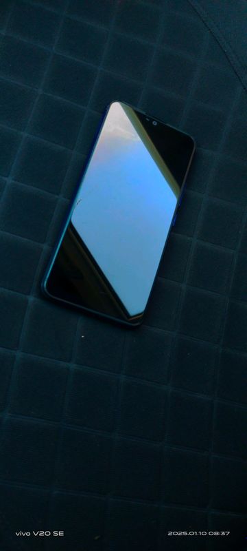 vivo Y12