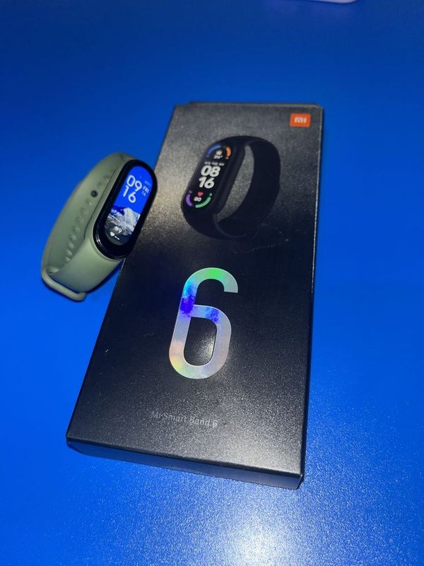 Продаю mi band 6 global Продаю mi band 6 global