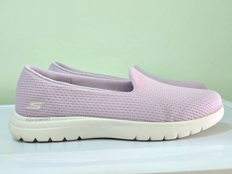 Skechers мокасины кроссовки новые 39 размер женские Skechers мокасины кроссовки новые 39 размер женские