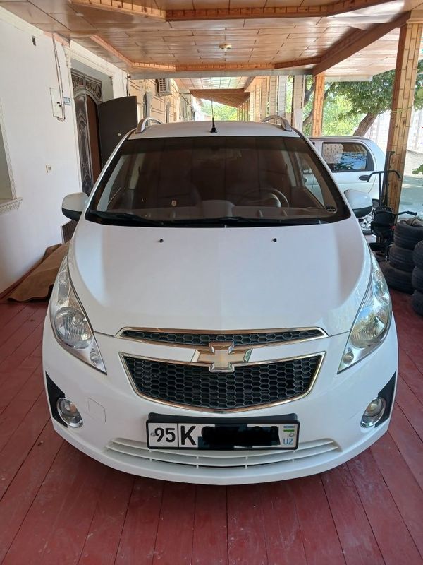 Chevrolet Spark sotiladi