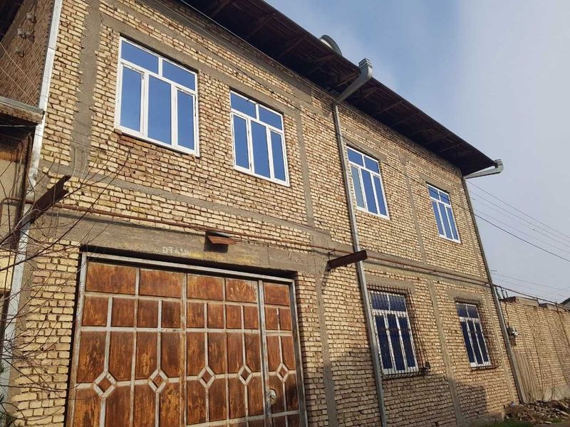 Hovli sotiladi, 8 sotix, karobka holatda