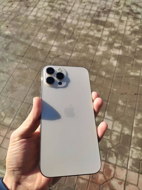 Apple Iphone 12 pro Apple Iphone 12 pro