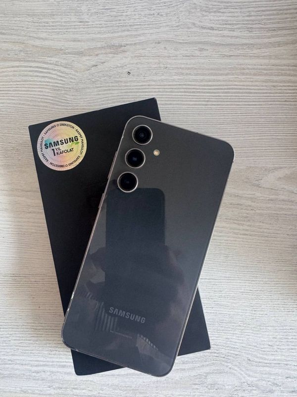 Samsung S23 fe 8/128