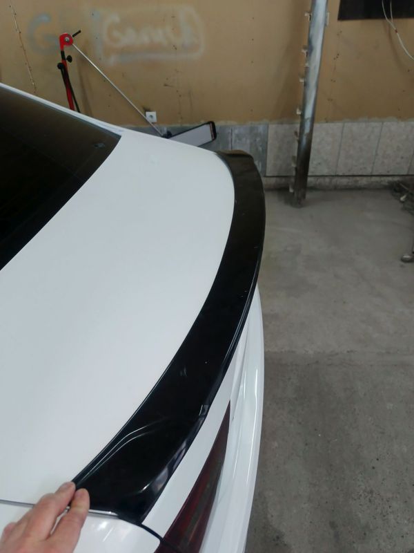 Spoyler lada vesta sedan Spoyler lada vesta sedan