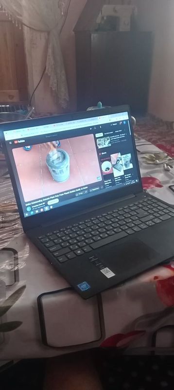 Noutbuk ishlashlari yaxshi zaryadi 5 6 soatgacha yetadi kelishamiz Noutbuk ishlashlari yaxshi zaryadi 5 6 soatgacha yetadi kelishamiz