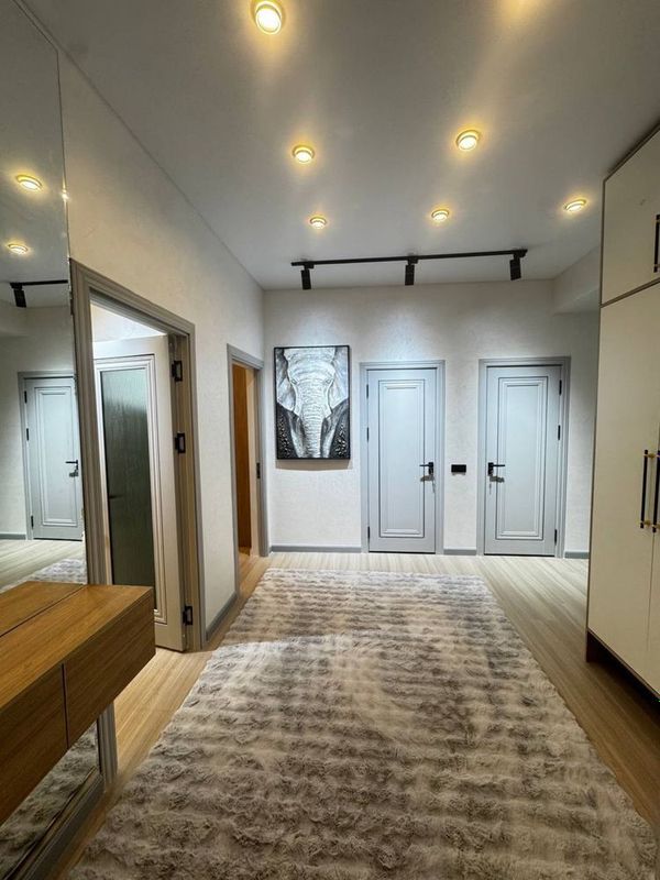 Срочно продается 3х комнатная квартира новастройка ЖК Poytaxt Residenc Срочно продается 3х комнатная квартира новастройка ЖК Poytaxt Residenc