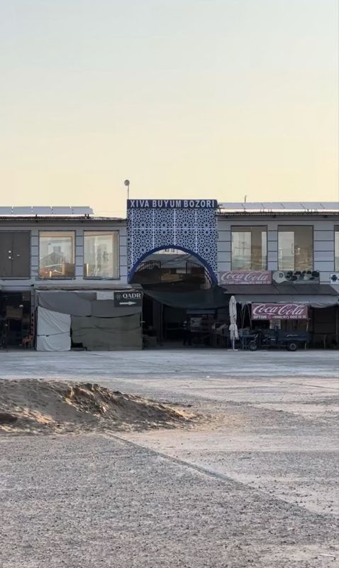 Dukon SATILADI Xiva shahrida buyum bozorda dukon sotiladi