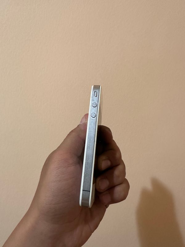 Iphone 4G 16GB Iphone 4G 16GB