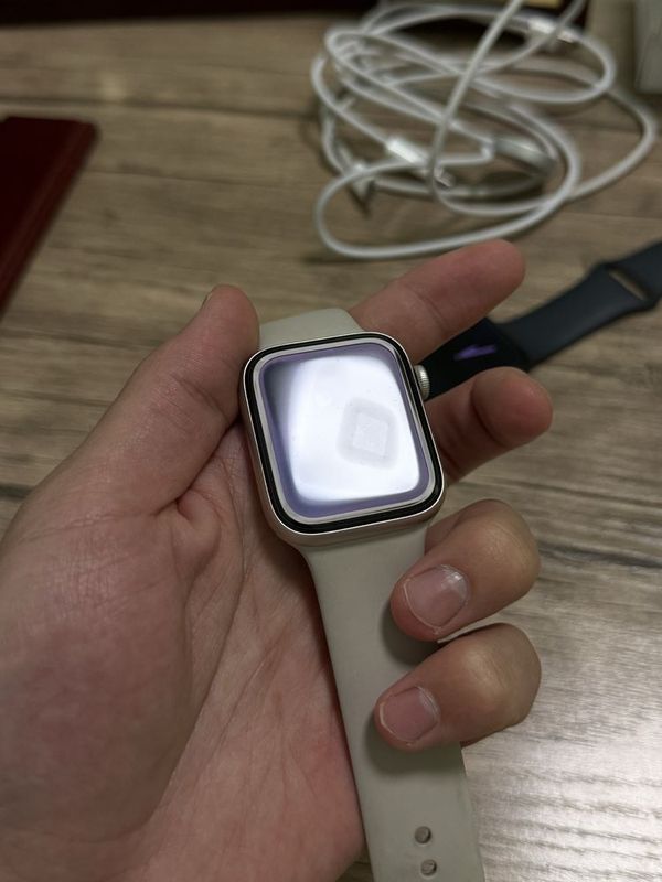 Apple iWatch se2 korobka full ideal Apple iWatch se2 korobka full ideal