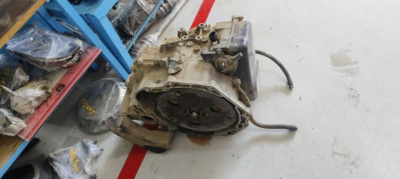 1.8 AKPP na lasetti
