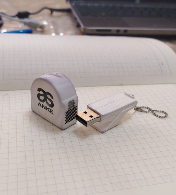 Fleshka 14.6 gigabyte Fleshka 14.6 gigabyte