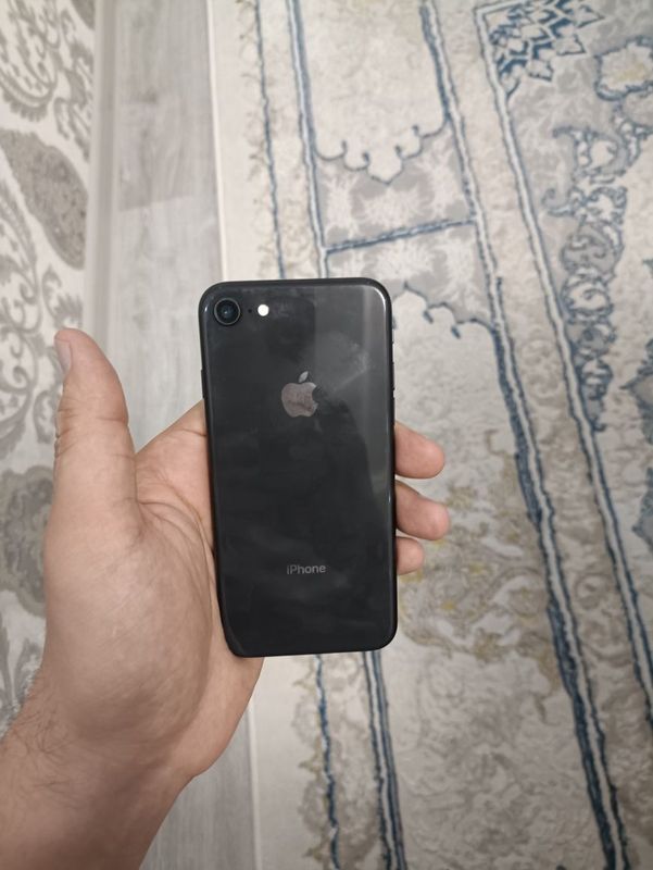 Apple Iphone 8 64GB Black Original Holati Yaxshi RM/A Xaroshiy Flagman