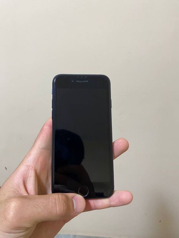 iphone se 256gb idealn srochn sotiladi iphone se 256gb idealn srochn sotiladi