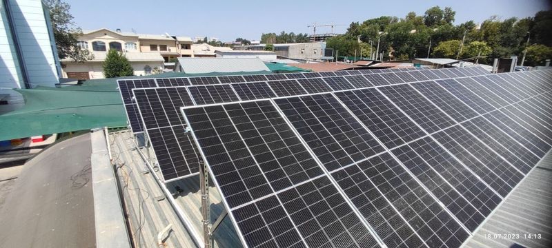 Quyosh panel o’rnatadigan elektrik professional ustalar kerak Quyosh panel o’rnatadigan elektrik professional ustalar kerak