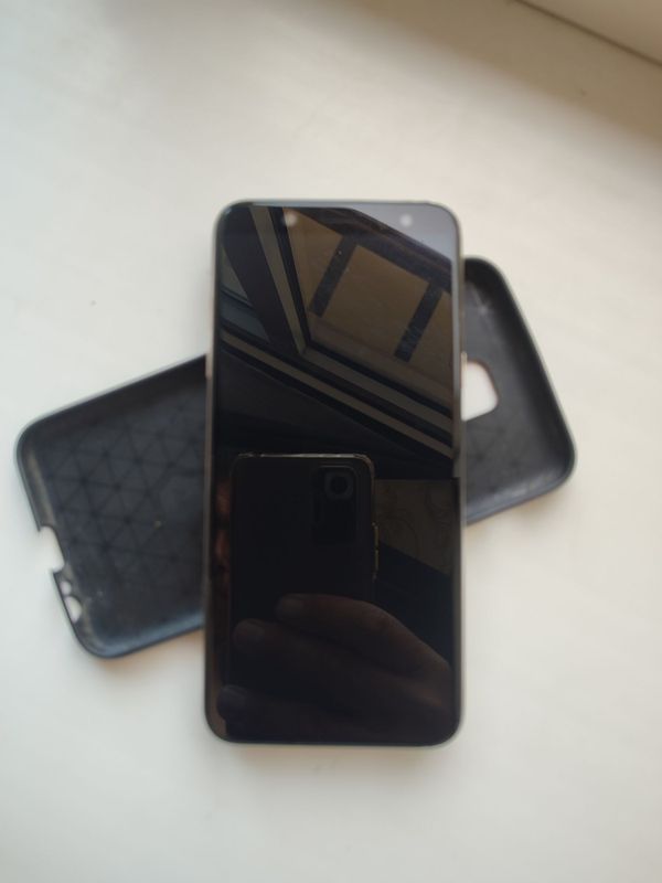 Samsung a6 ti 32 talik