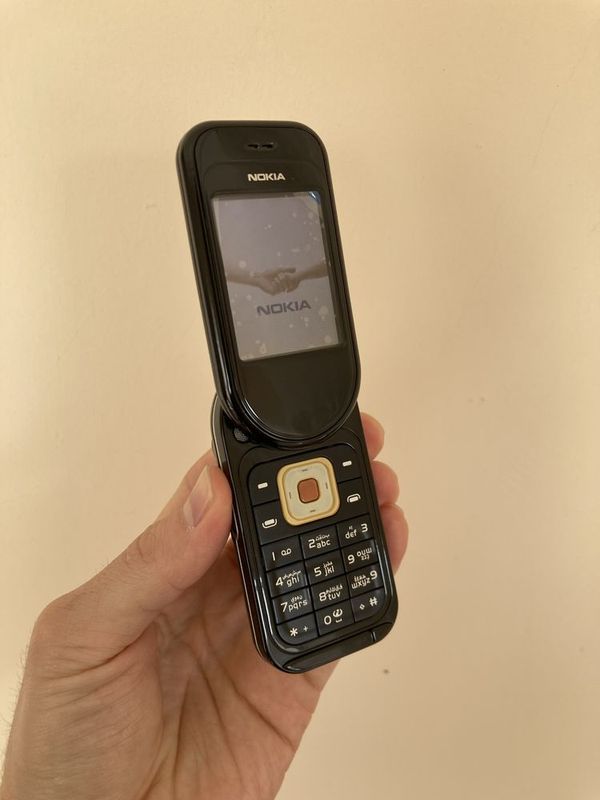 NOKIA 7373 в стиле ретро