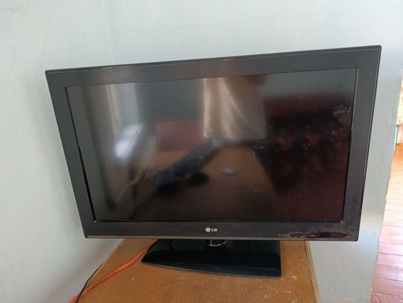 LG 32. Televizor LG 32. Televizor