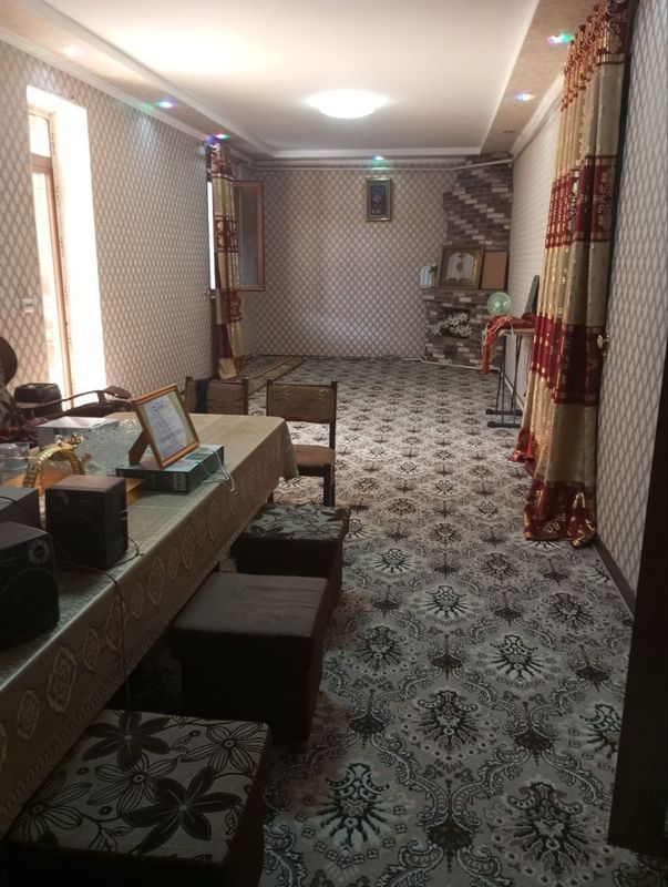 ховли уй сотилади ховли уй сотилади