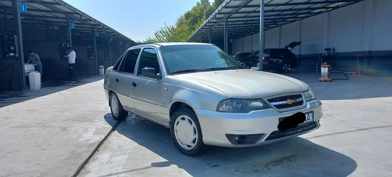 Срочно сотилади 1.6