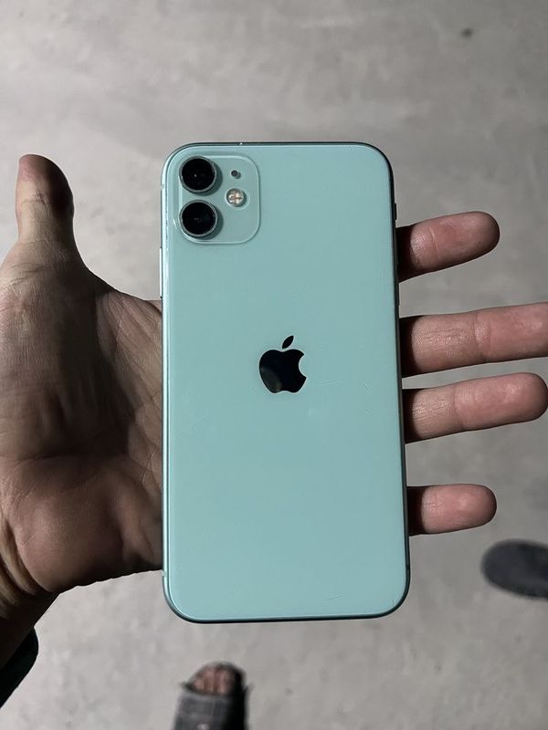 iphone 11 128gb 80 %