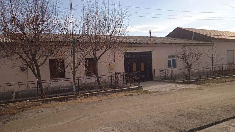 срочна сотилади ховли срочна сотилади ховли