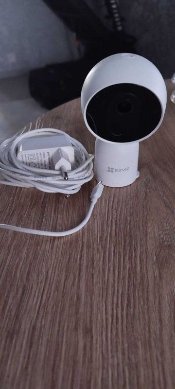 Продается Камера видеонаблюдения с функцией записи Ezviz C1T 1080 P Продается Камера видеонаблюдения с функцией записи Ezviz C1T 1080 P