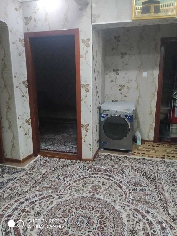 Yangi Hayot Do`stlik 2 mavezsi 3 xonali uy sotiladi Yangi Hayot Do`stlik 2 mavezsi 3 xonali uy sotiladi