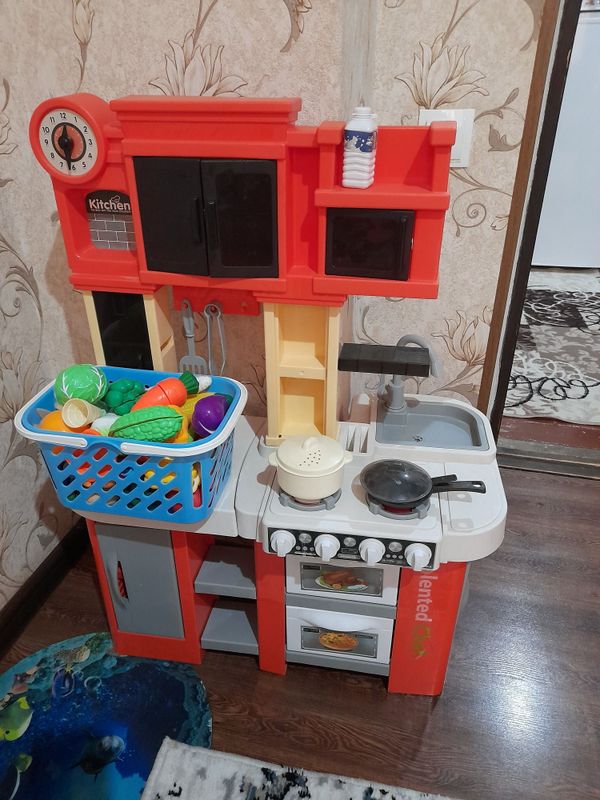 Продаётся детская кухня Продаётся детская кухня