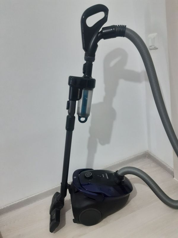 Пылесос Samsung 2000W Пылесос Samsung 2000W