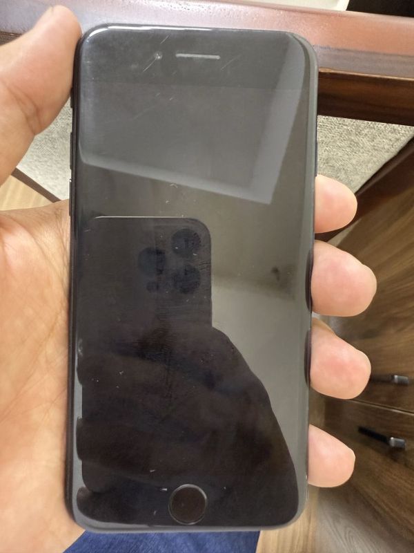 Iphone se 2020. . Iphone se 2020. .