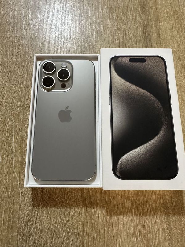 Срочно продам Iphone 15 pro natural 128gb LL/A