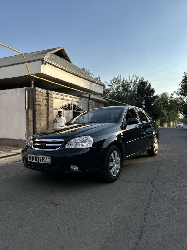 Продается Lacetti 1.8 L Продается Lacetti 1.8 L